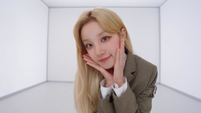 李晨、郑恺、沙溢、白鹿、周深、范丞丞、宋雨琦 (YUQI)、张真源、孟子义、李昀锐 - 奔跑吧