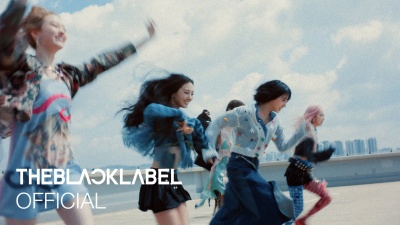 MEOVV - 'DROP TOP ' Official MV