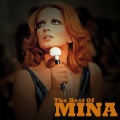 MiNa - Rossetto sul colletto
