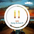 Pape、Samantha Nova - Chasing The Moon (OriginalMix)