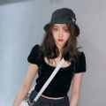李郝、再见 - 有一个女人在那边等我