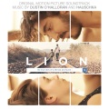 Volker Bertelmann、Dustin O'Halloran - Home is With Me