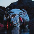 Bran、Besomage - Crazy