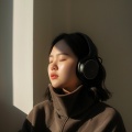 Tranquilo Café Música、Música relajante relajante、Musica Relajante Soledad - Quietud En El Regazo De La Armonía