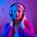 calma musical、Colinas De Paz、Musica Relajante Música De Fondo - Fluir Para La Relajación