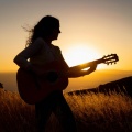 Fantastico Musica Relajante de Guitarra、Agua Mantra、Guitarrita - Calma Armónica De Guitarra