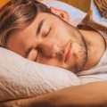 Estudio de ensueño、Buenas Noches Duerme、Suave Música para Dormir - Melodías Para La Calma Nocturna